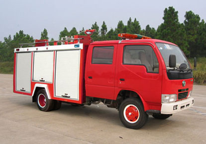 東風(fēng)小霸王搶險(xiǎn)救援照明消防車